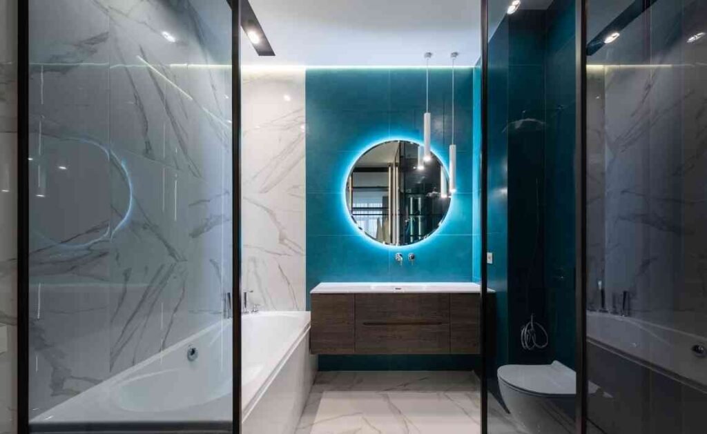 bathroom with mirror highlight interior decor