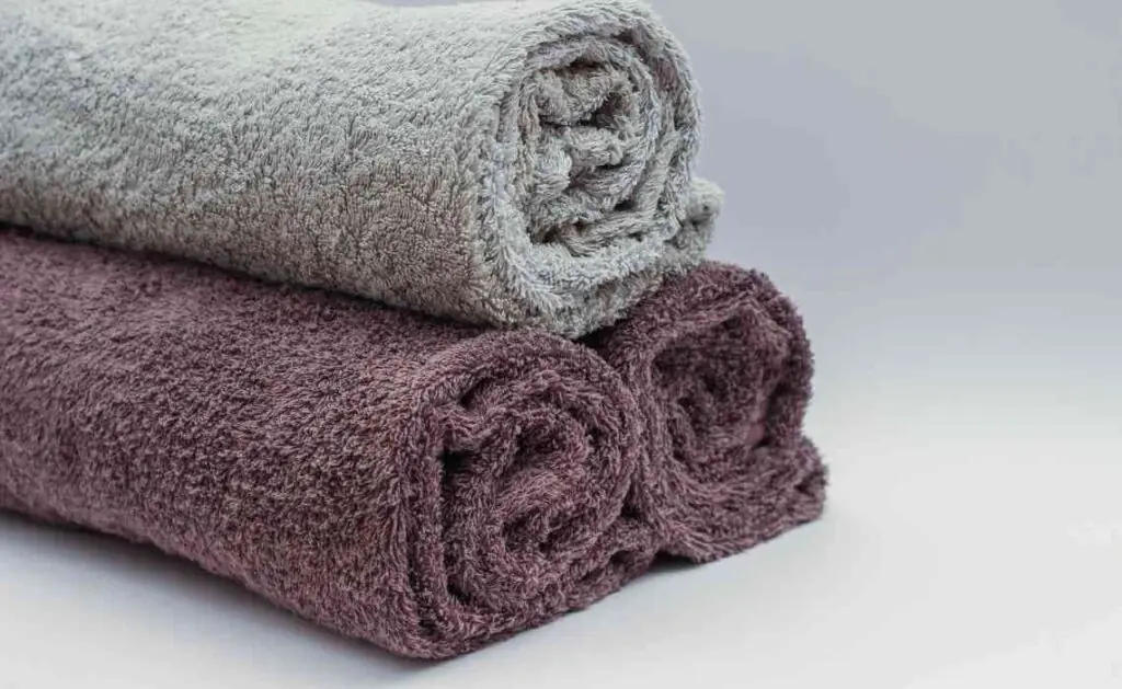 colorful bathroom towels